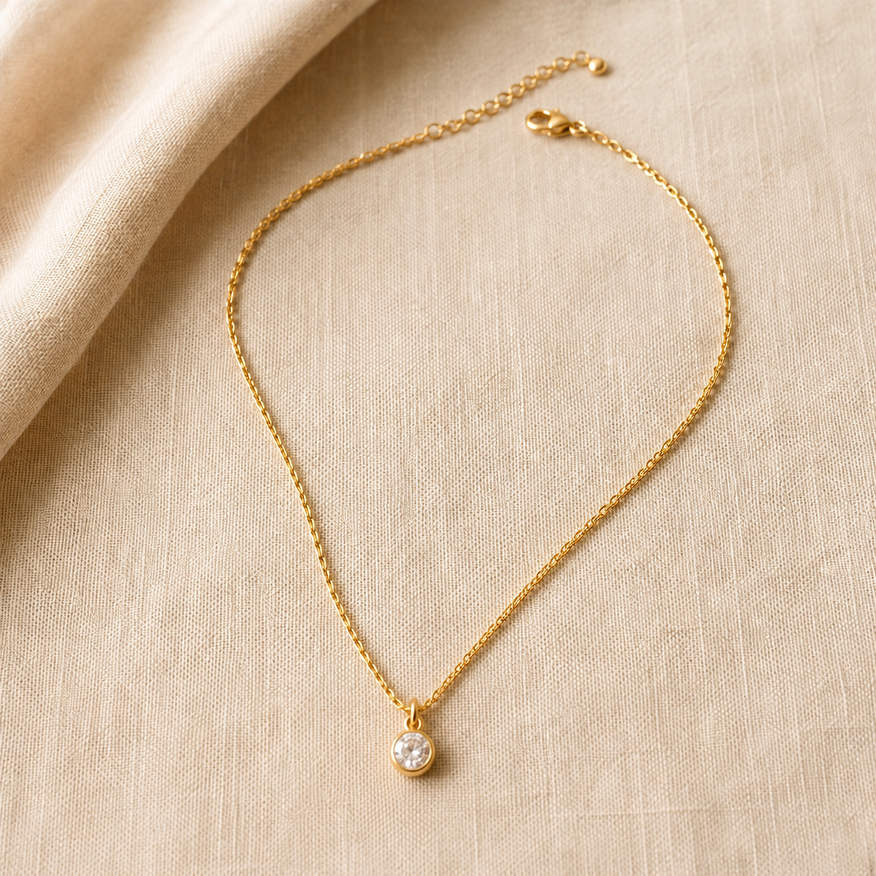 Solitaire pendant — gold vermeil, fine chain